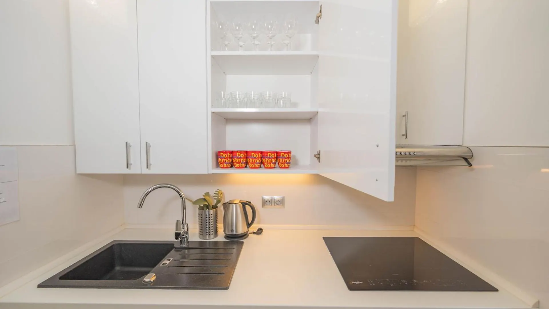 4 Bob'S Apartments - 3 Bedrooms, King Size Beds Prague